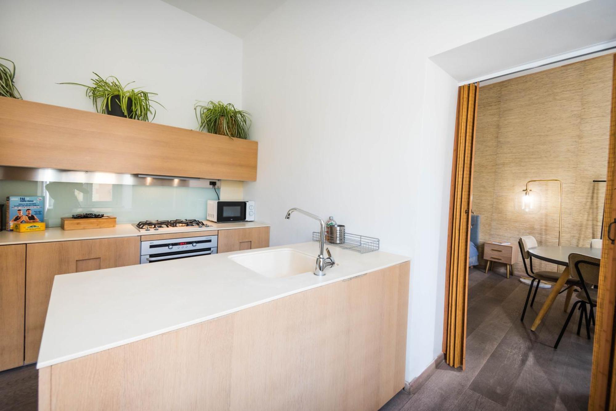 Domus Febo - Ottaviano Suites โรม ภายนอก รูปภาพ